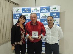 Agrosul Agroavcola Industrial recebendo Homenagem pelos 20 anos de filiao  ACISFE