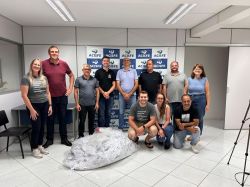 Presen�a de autoridades, diretoria e associados