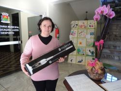 44� Pr�mio Aspirador de P� | Veronica Kunrath Andrioli | Vale do Hermes - Feliz