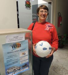 81 Prmio Bola de Futebol | Clarice Maria Vanazzi | Bom Fim - Feliz