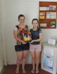 120� Pr�mio Espremedor de Frutas | Sandra e Sabrina Bottcher | Morro Grande - Linha Nova 